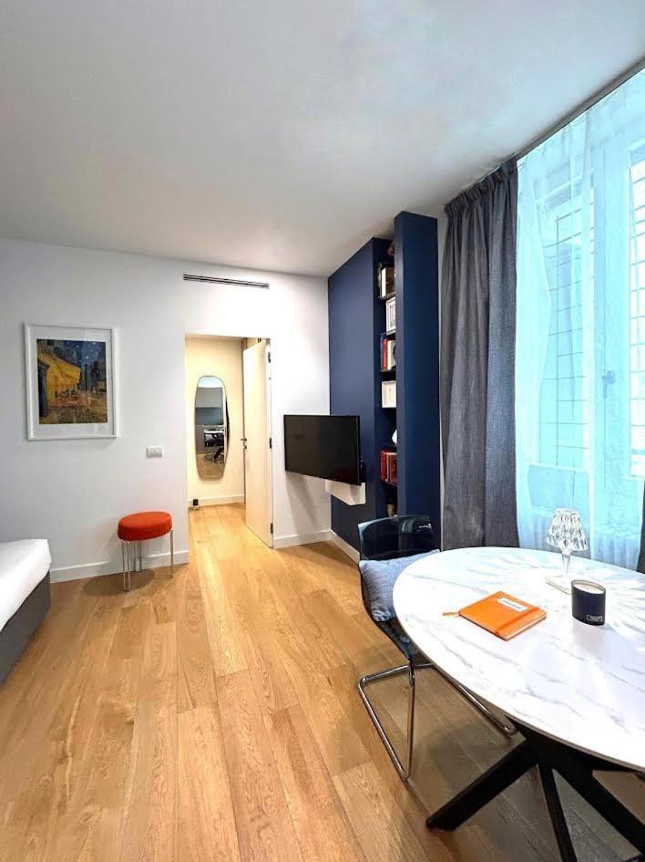 Voltaottosuite - Comfort And Elegance In Moscova Milão Exterior foto